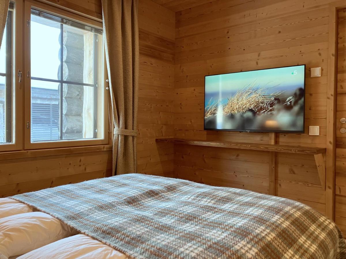 Tundra Chalet *